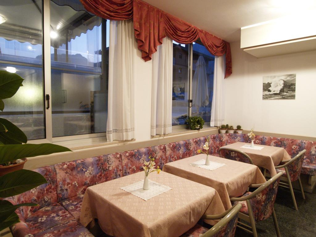 Hotel Miorelli Torbole Sul Garda Екстер'єр фото